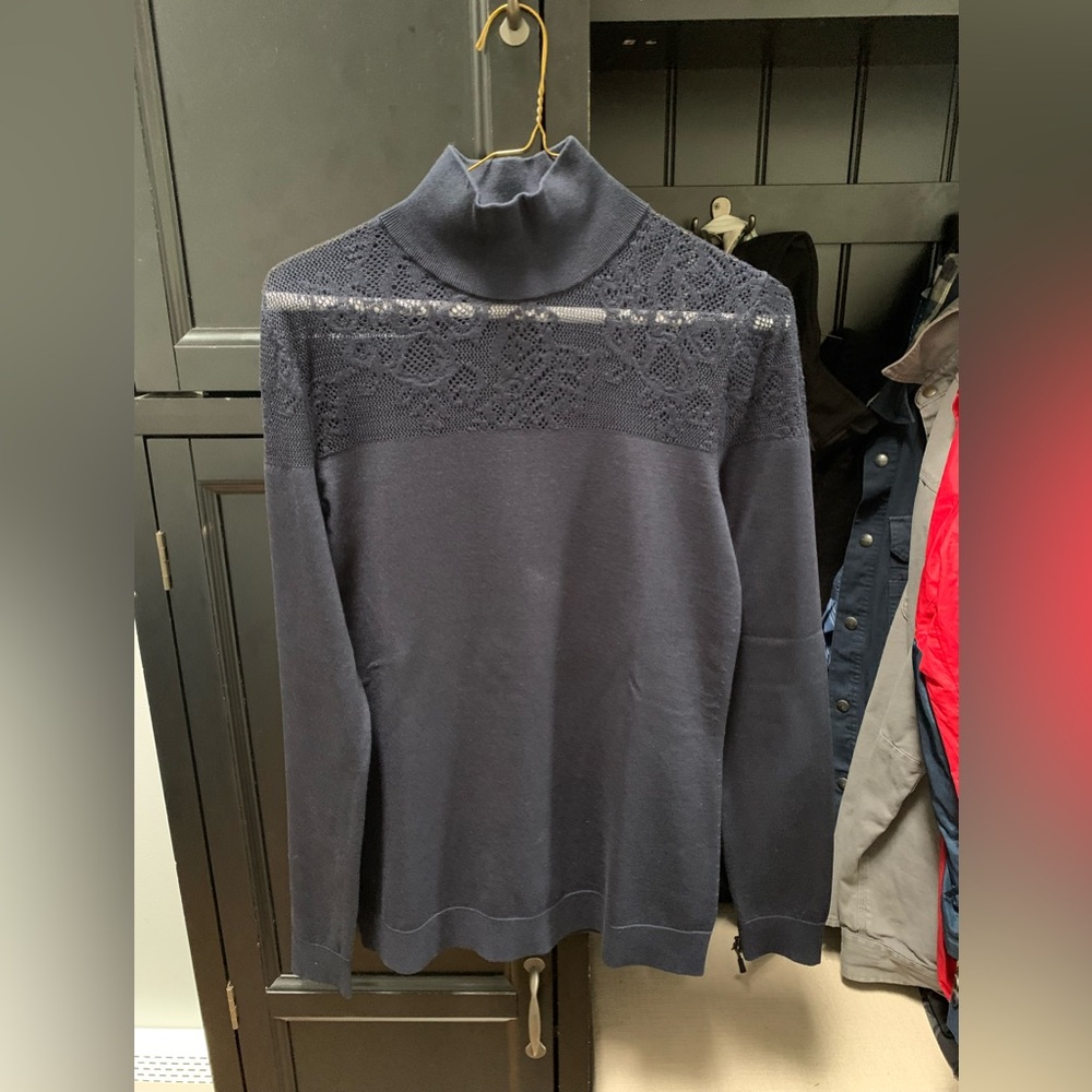 Lafayette 148 Navy sweater size S